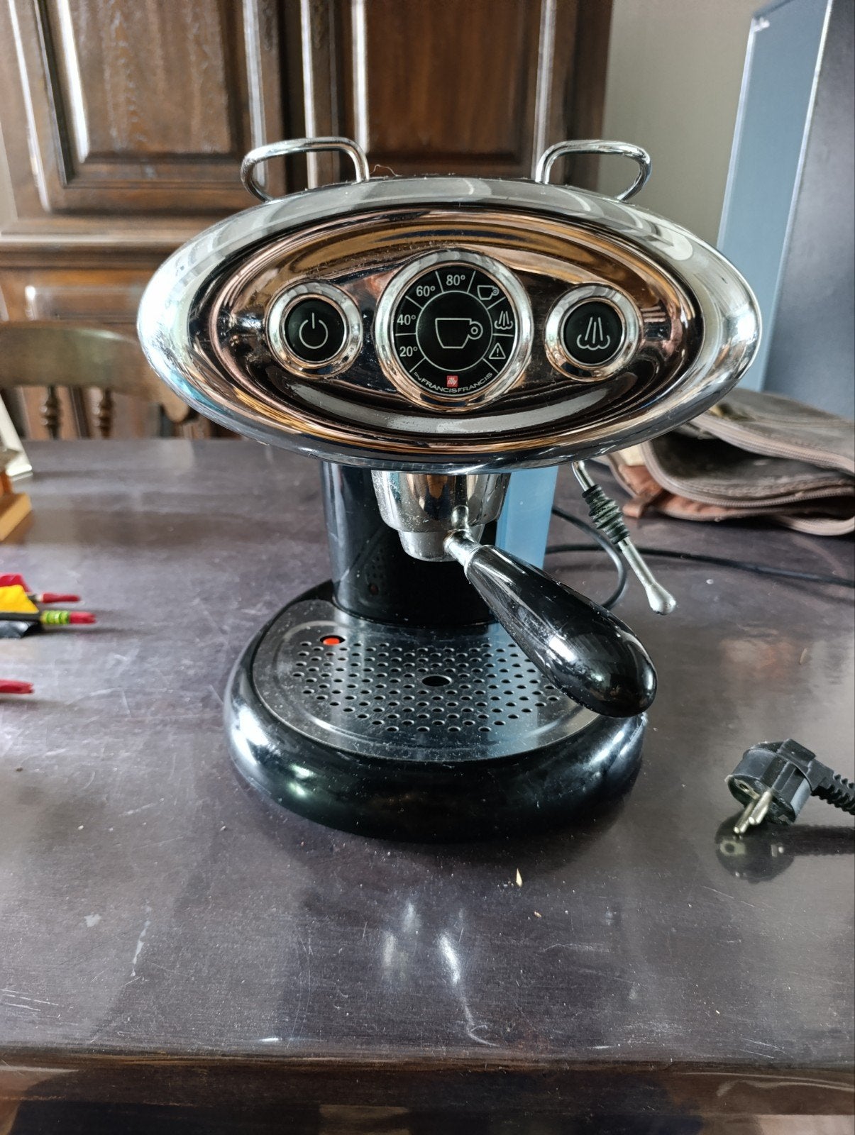 koffiemachine illy by francis francis, Ophalen, Gebruikt, Koffiemachine, 1 kopje