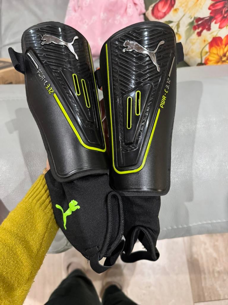 Protège tibia football taille L/M/S, Taille L, Enlèvement ou Envoi, Comme neuf
