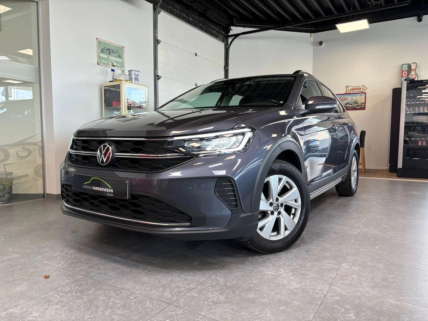 Volkswagen Taigo Taigo 1.0 TSI DSG Life (automatique), Autos, Argent ou Gris, Achat, Euro 6, https://public.car-pass.be/vhr/d0743737-f855-4fe9-9884-122a5916435f