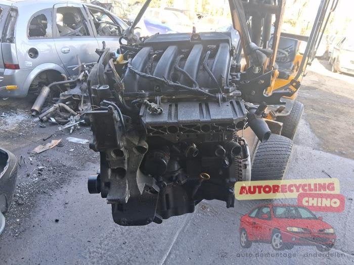 Motor van een Dacia Logan, Dacia, Gebruikt, -, -