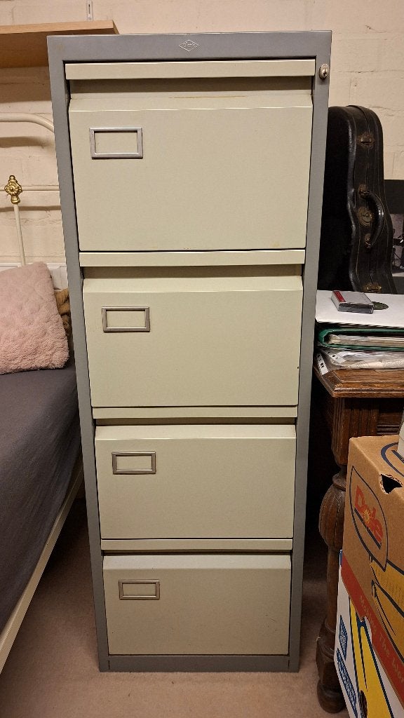 bureau classeur en métal en très bon état, Autres types, Métal, Vintage, Enlèvement