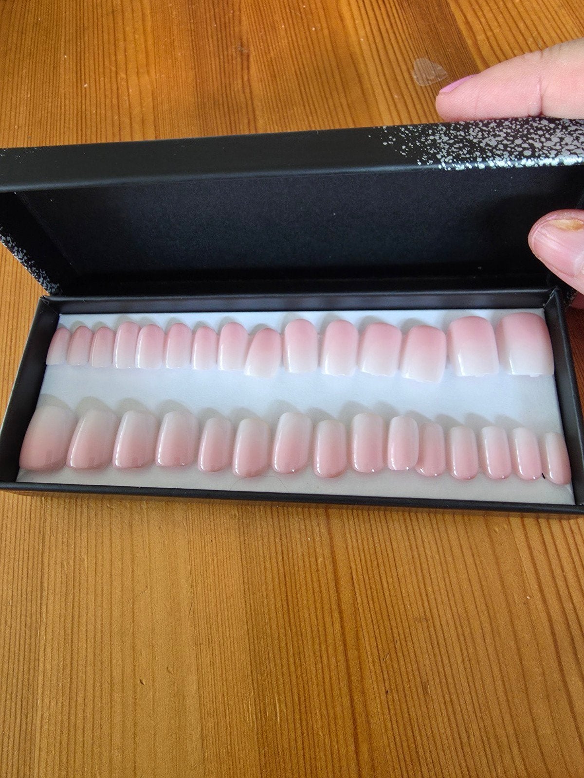 presse on nails, Ophalen, Nieuw