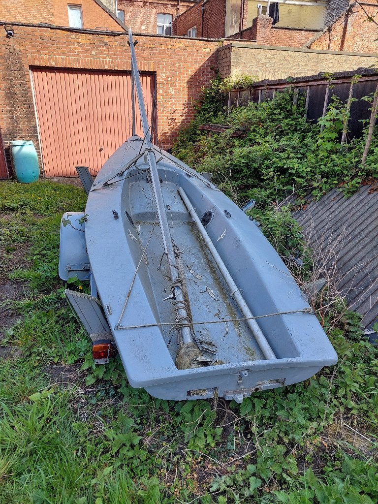 Zeilboot met trailer, Laser, Enlèvement, Laser, Gouvernail