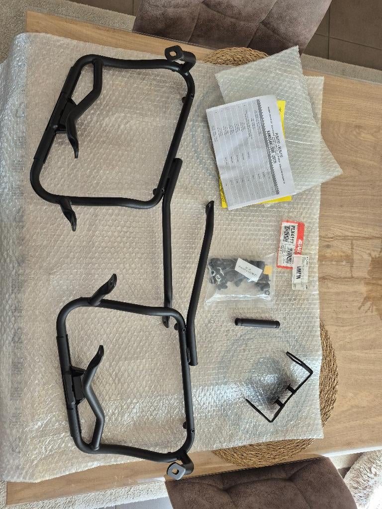 Givi plx4117 voor kawasaki z650, Enlèvement, Neuf