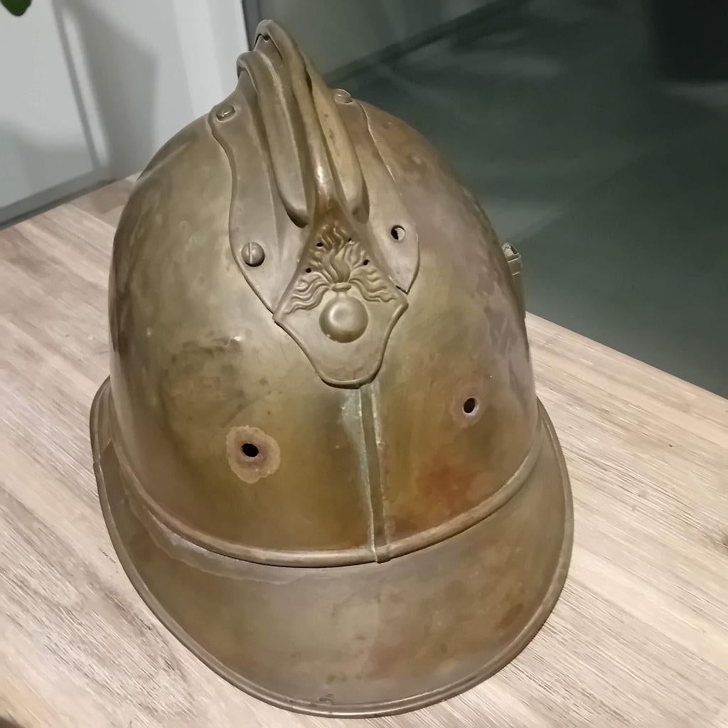 Casque de sapeurs-pompiers français du XIXe siècle, Enlèvement ou Envoi, Autres, Casque ou Béret