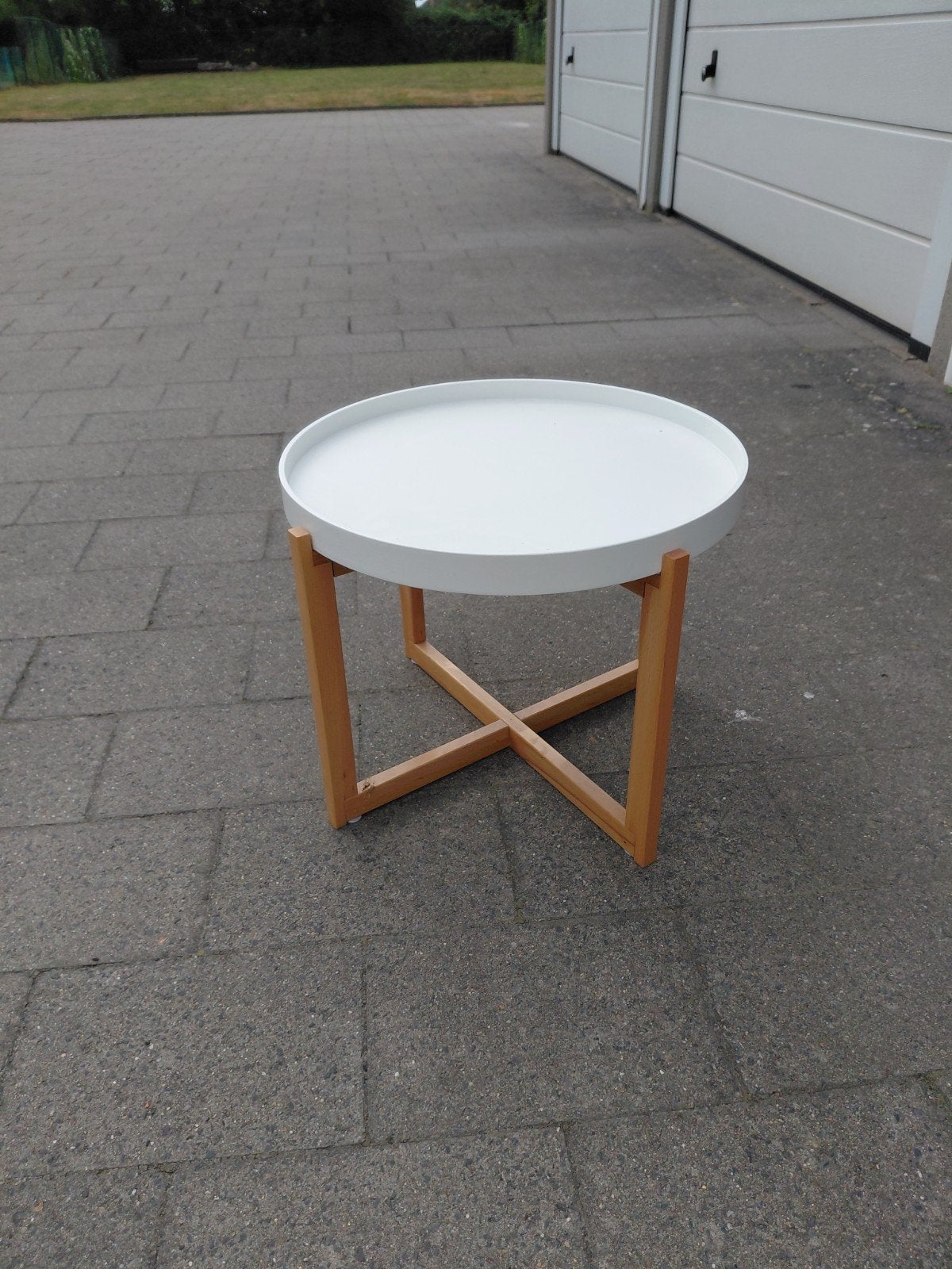 Bijzettafel, Enlèvement