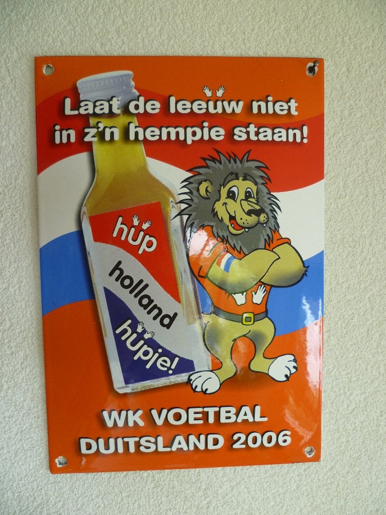 EMAILLE RECLAME BORDJE"WK VOETBAL DUITSLAND"UIT 2006, Ophalen of Verzenden, Zo goed als nieuw, Reclamebord