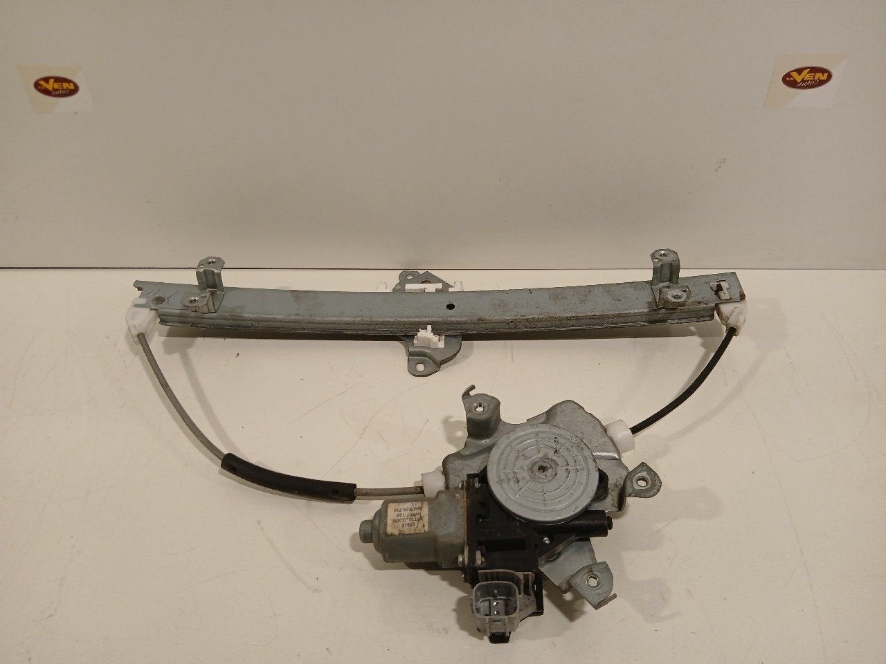 Raammechaniek elektrisch rechts voor Nissan Juke, Onderdelen@venauto.nl, Van der Ven Autorecycling B.V., Gebruikt, Ettenseweg 76, 4706 PB Roosendaal, The Netherlands