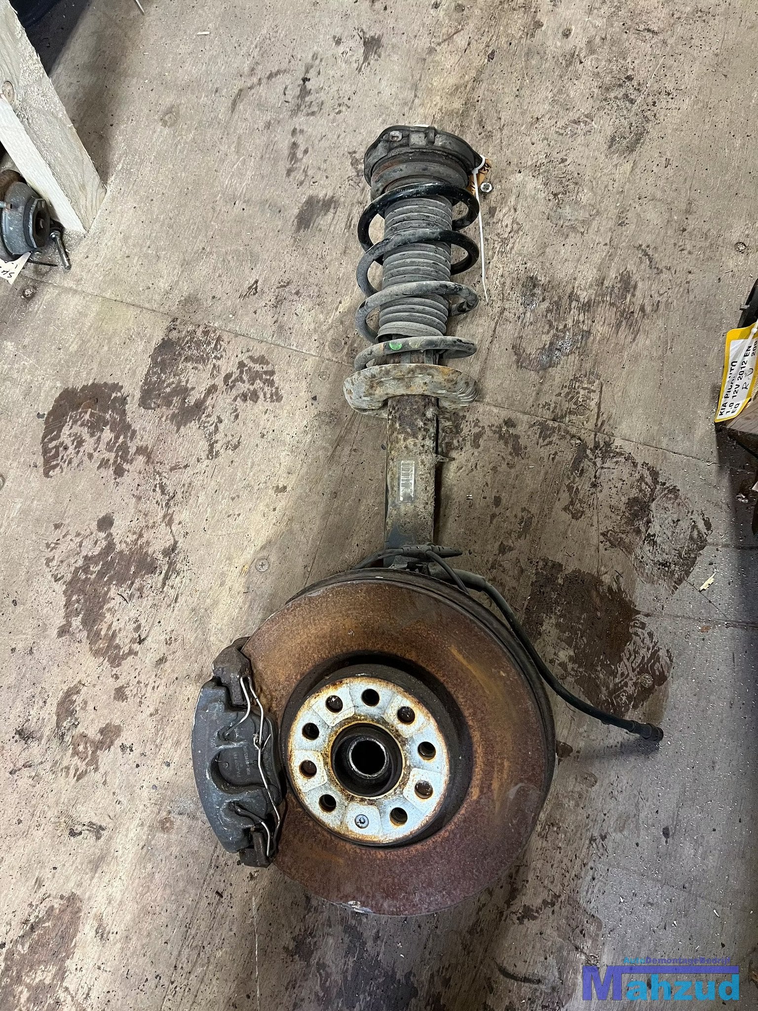 VW PASSAT B6 links voor veerpoot fusee remklauw 2005-2010, Volkswagen, Volkswagen AG, Vw@volkswagen.de, Utilisé