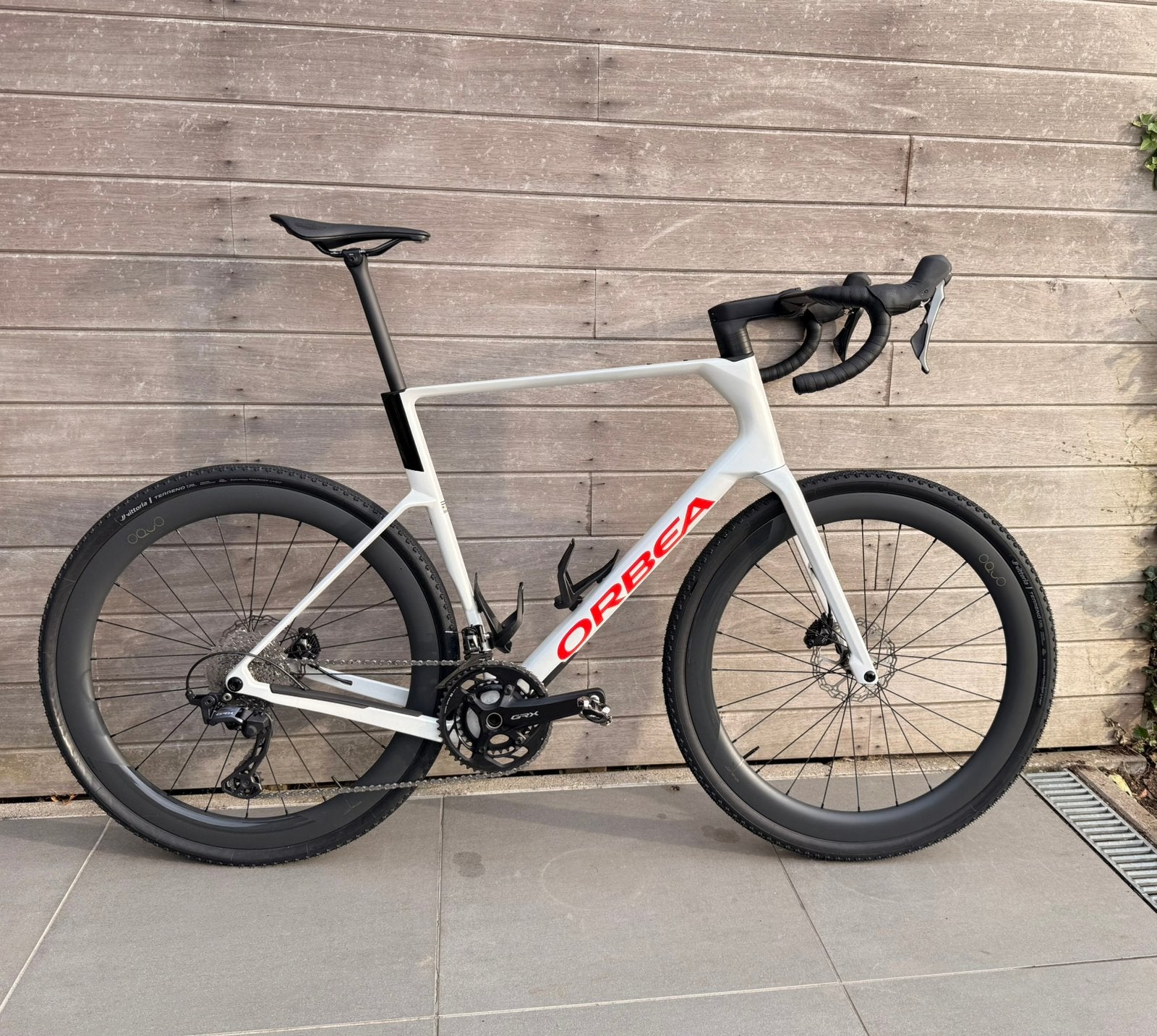 Gravelbike orbea terra race (xxl), Fietsen en Brommers, Ophalen, Zo goed als nieuw