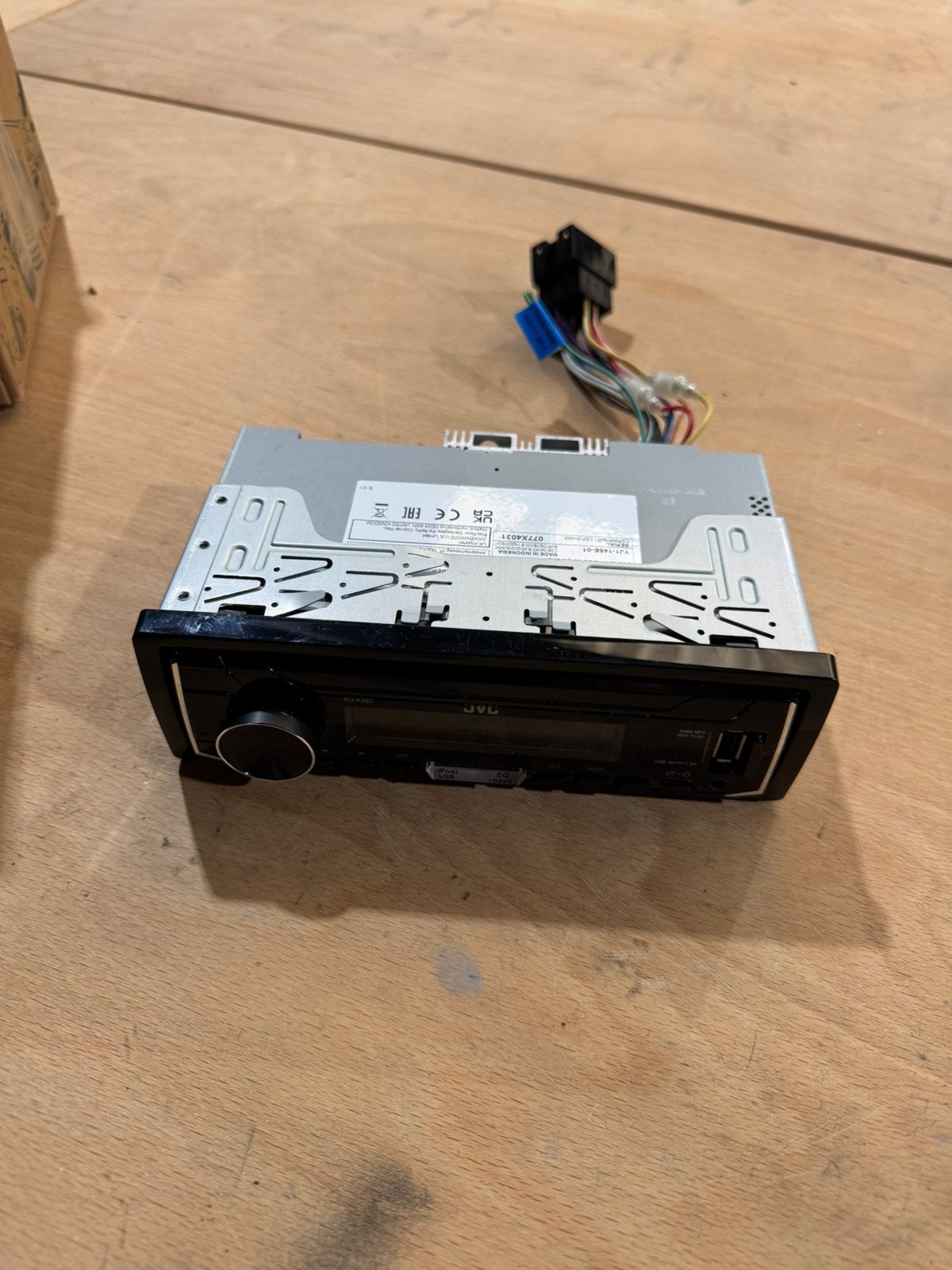 Jvc auto radio, Autos : Divers, Autoradios, Enlèvement ou Envoi, Utilisé