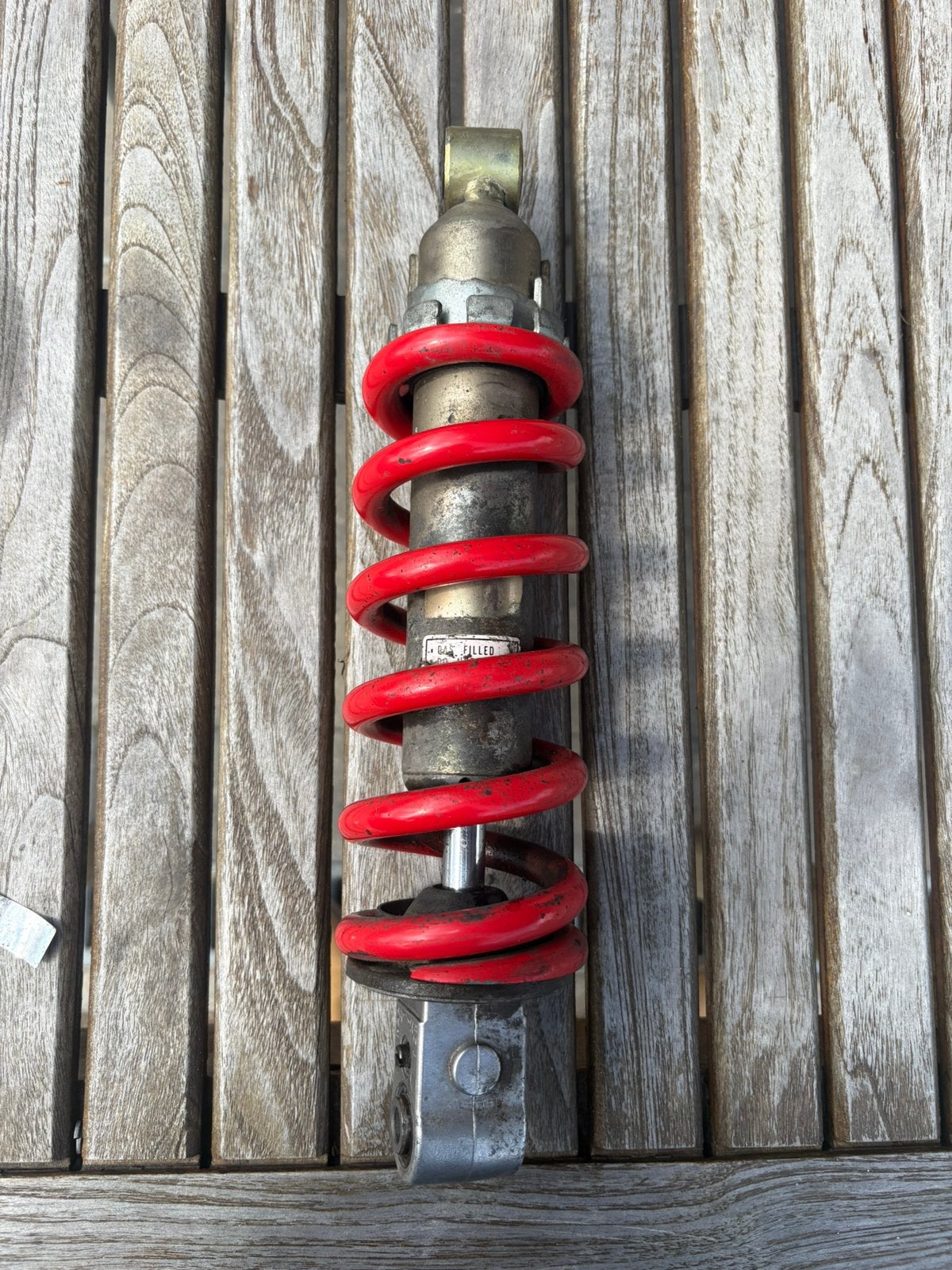 Achtervering honda vfr800 fi, Ophalen