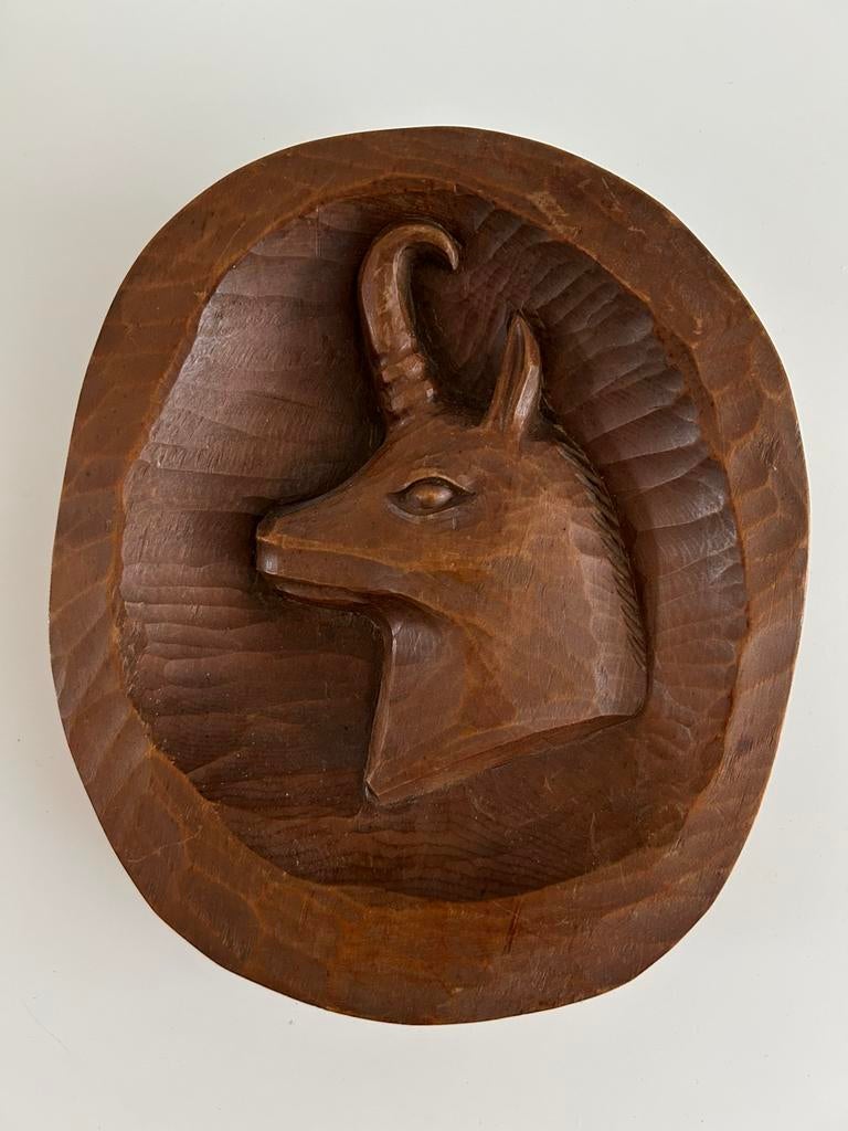 Pierres précieuses sculptées sur bois, Enlèvement ou Envoi, Sculpture sur bois