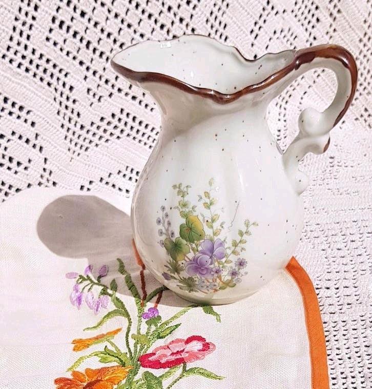 BOTANICAL vintage vaas, Antiek en Kunst, Antiek | Vazen
