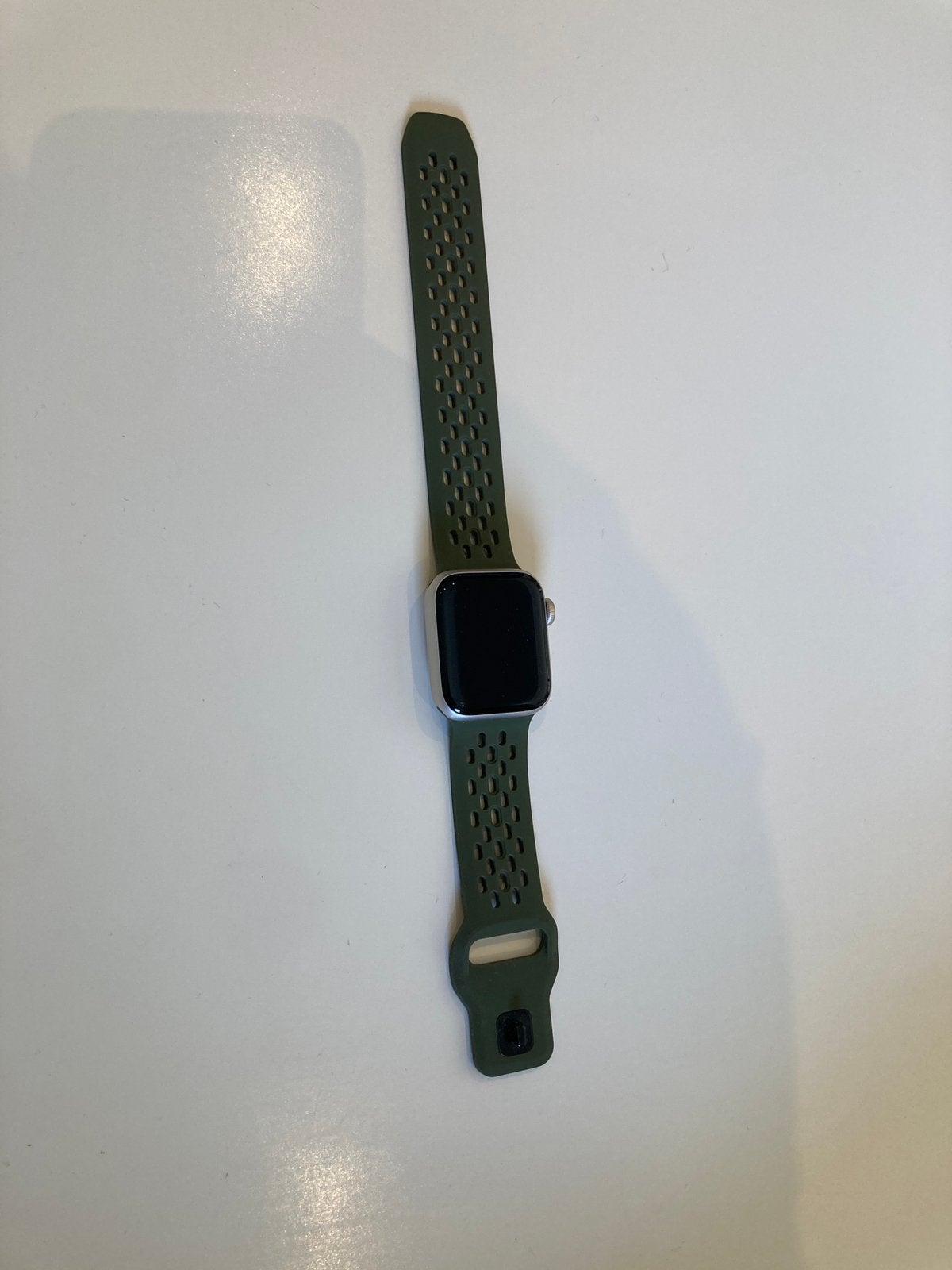 Apple Watch 40mm (2nd gen) + 7 polsbandjes en oplader, Ophalen of Verzenden, Zo goed als nieuw
