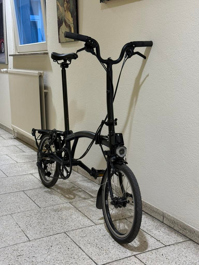 Brompton - C line - H12 - Full Black, Vitesses, Brompton, Frein à tambour, Enlèvement