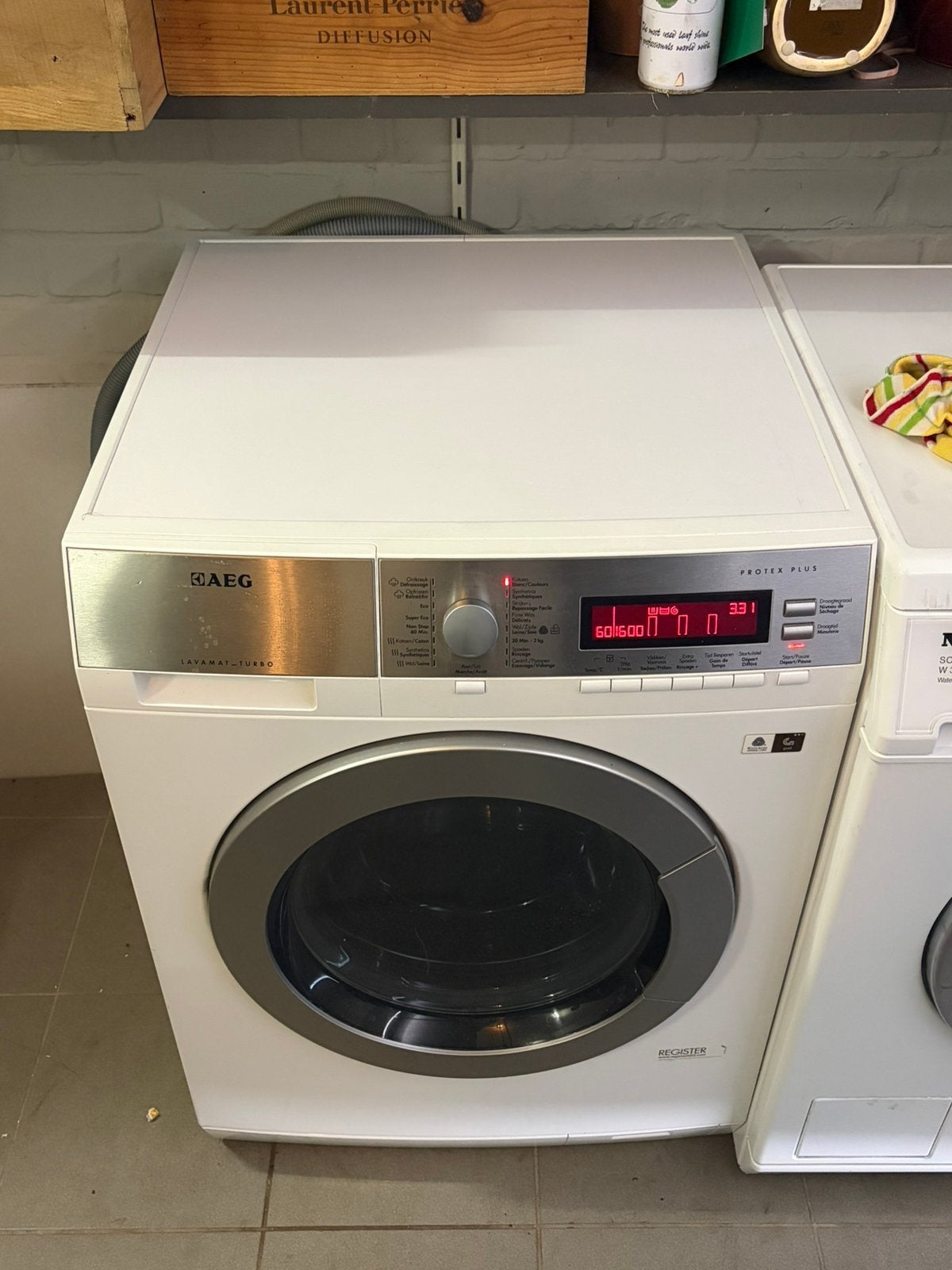 Combinaison lave-linge/sèche-linge aeg, Electroménager, Enlèvement, Comme neuf