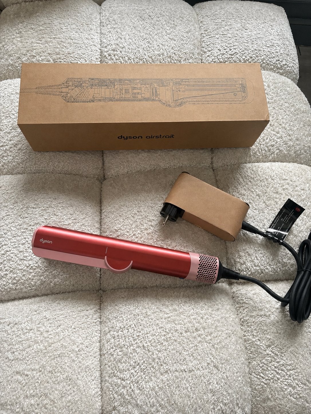 Lisseur dyson airstrait, Bijoux, Sacs & Beauté, Beauté | Soins des cheveux, Neuf, Fer à friser ou Lisseur, Enlèvement ou Envoi