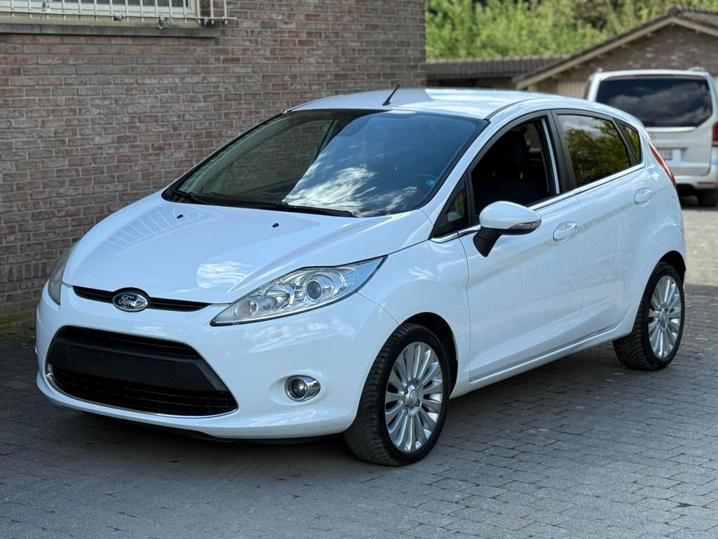 Ford Fiesra - 1.3 Benzine - 95.000 km - 1ste eigenaar, Autos, Euro 5, Achat, Particulier, Fiësta