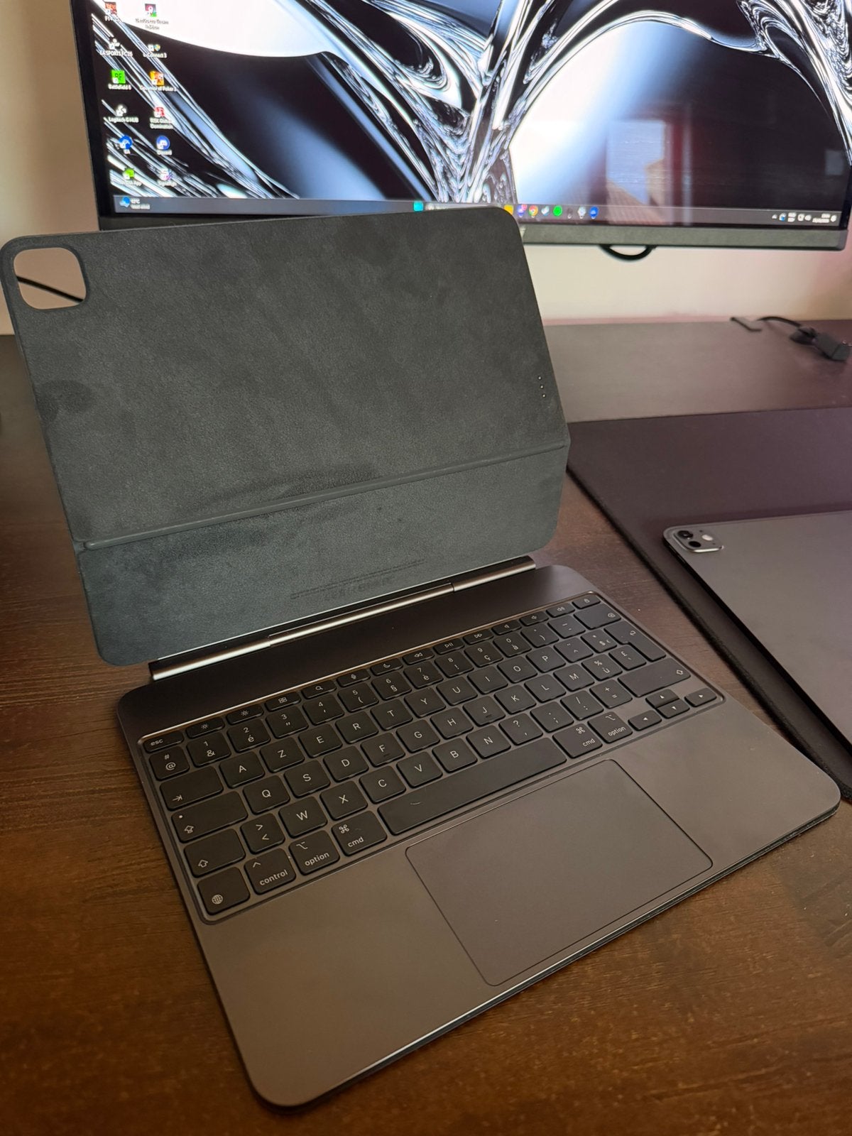 Apple Magic Keyboard voor iPad Pro M4/M5 13 inch, Computers en Software, Ophalen of Verzenden, Zo goed als nieuw, 13 inch of meer