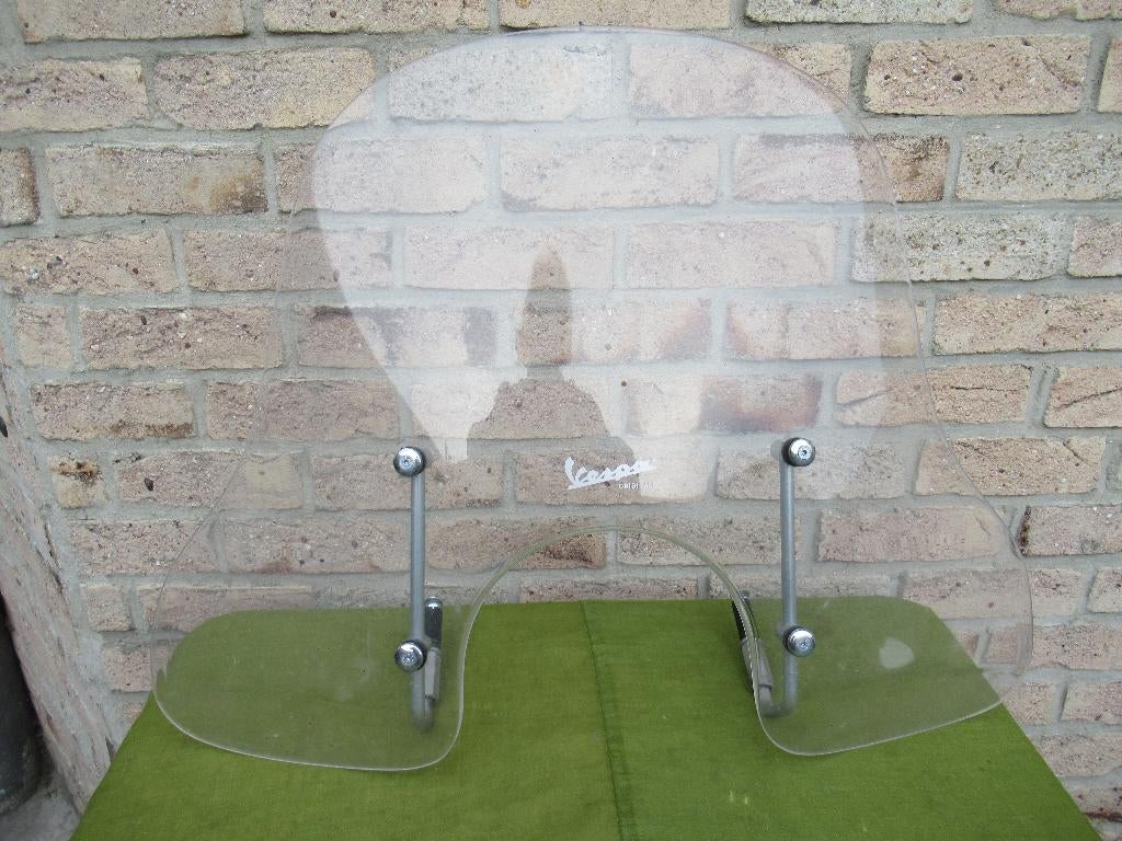 windscreen vespa 250 gts, Motoren, Motoren | Piaggio, 250 cc, Scooter, Particulier, 11 kW of minder