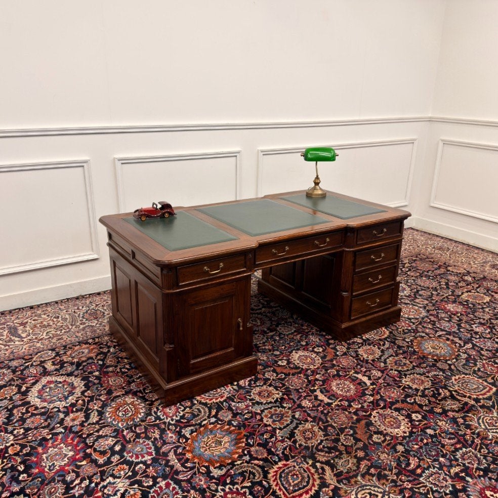 Klassiek Engels Chesterfield Bureau Partnerdesk, Antiquités & Art, Enlèvement ou Envoi