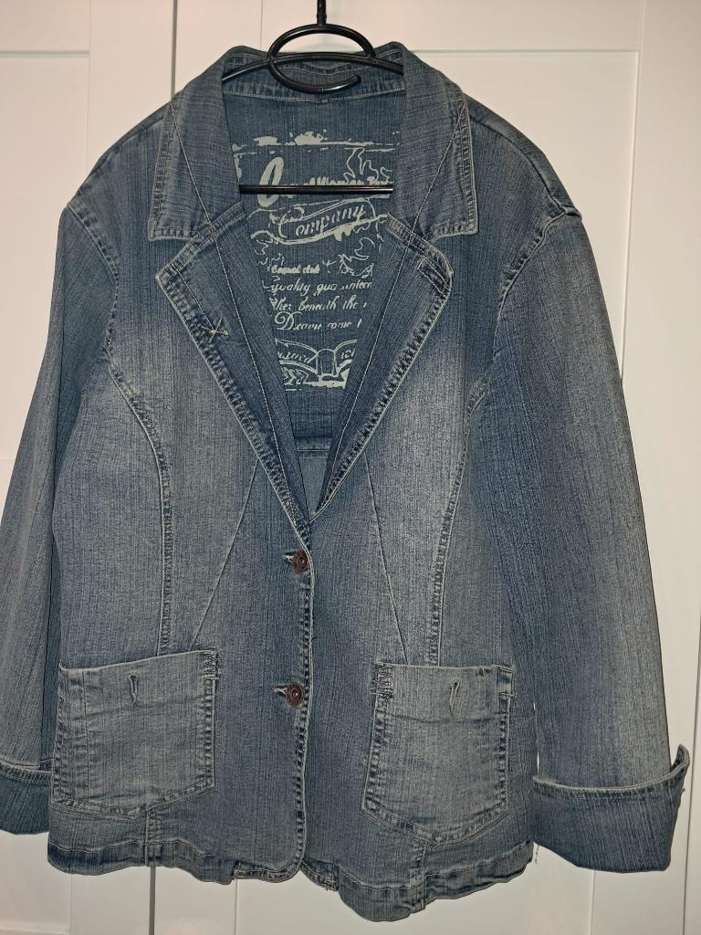 Veste en jean dame, Taille 46/48 (XL) ou plus grande, Enlèvement ou Envoi, Porté, Bleu