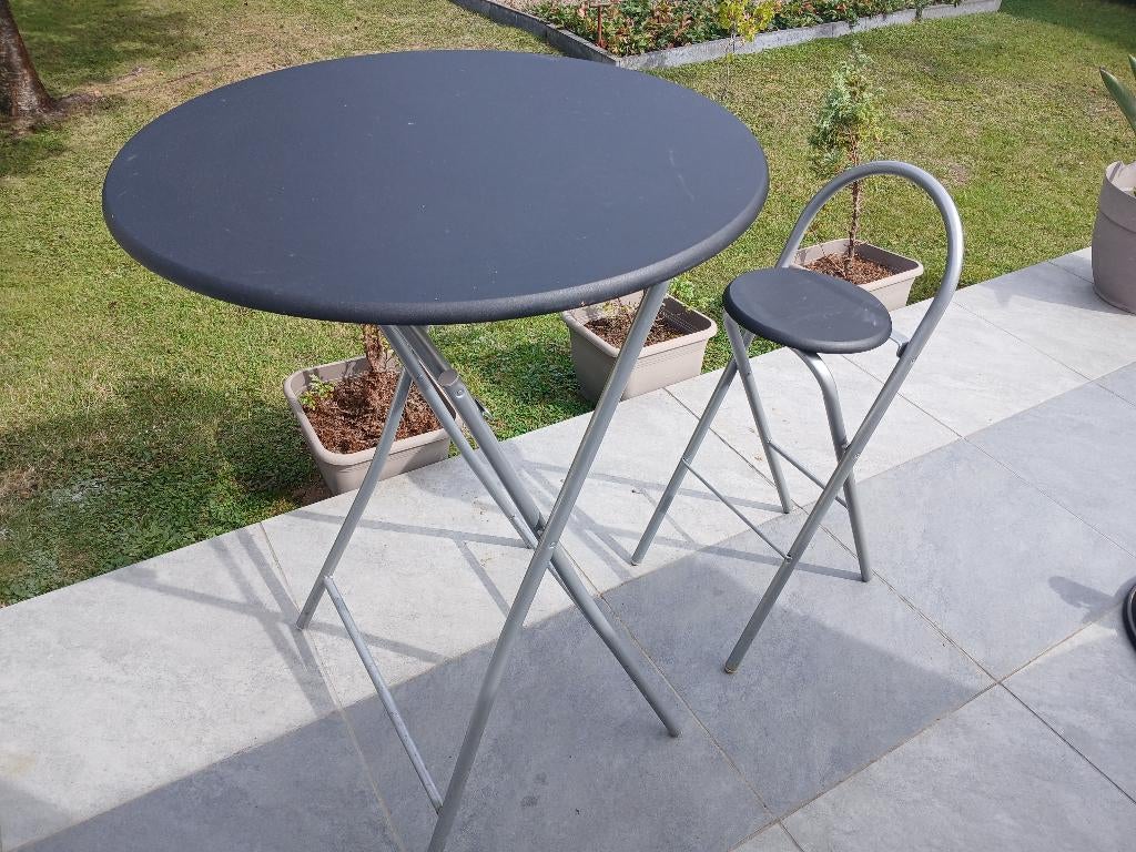 Table ronde pliante + tabouret de bar, Maison & Meubles, Tables | Tables mange-debout, Comme neuf, Enlèvement