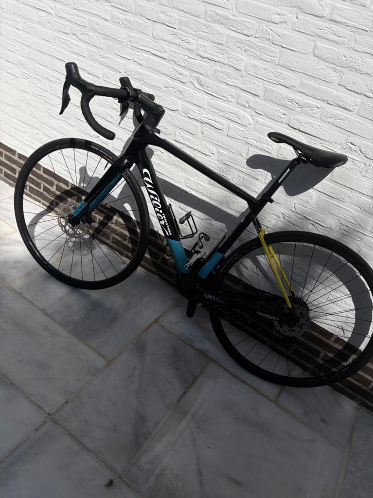 Vélo de route professionnel aux couleurs de Willier Astana, Vélos & Vélomoteurs, Enlèvement, Comme neuf