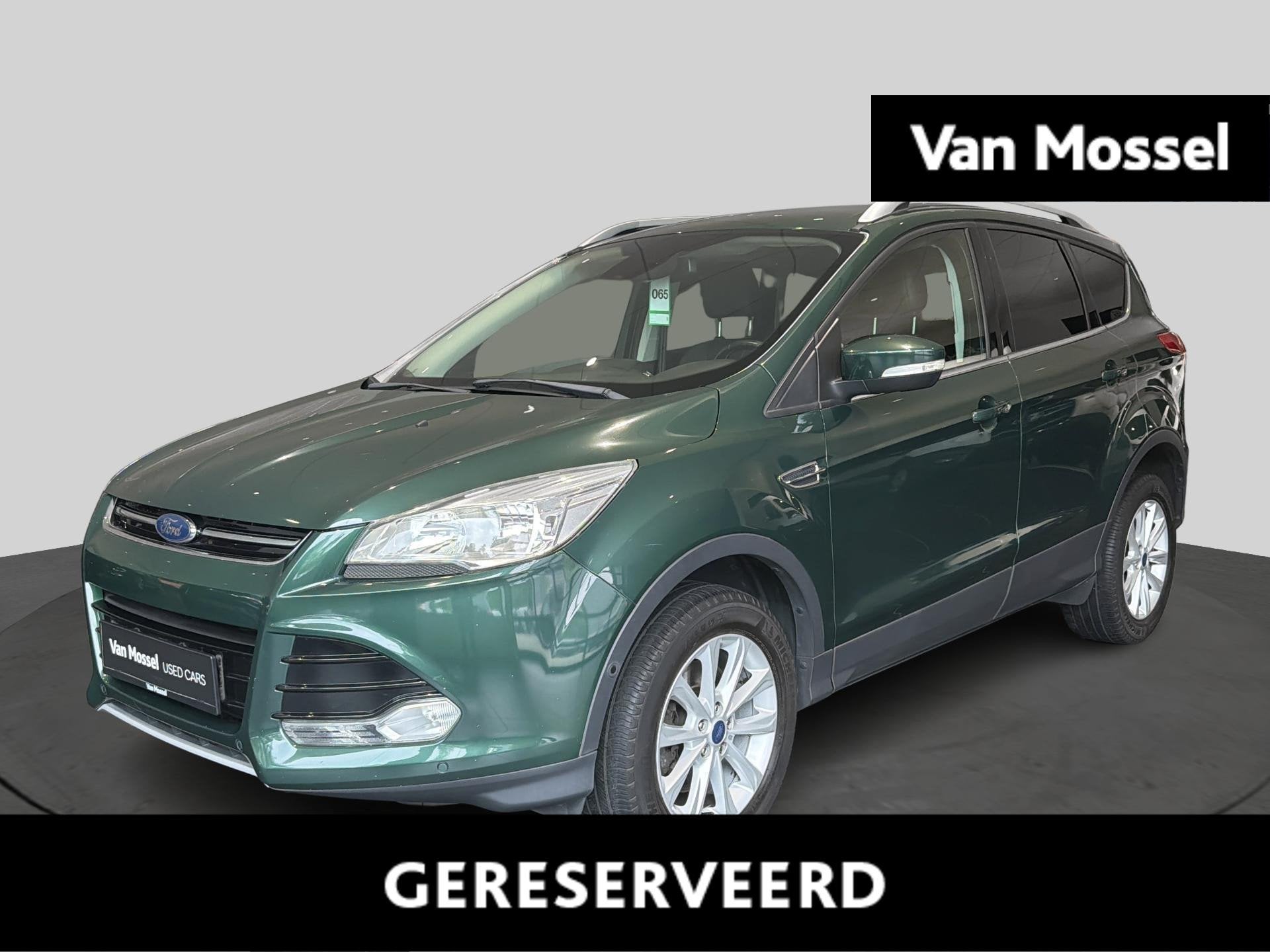 Ford Kuga AWD Automaat - PDC - Titanium - Unieke kleur, Auto's, Ford, Automaat, Gebruikt, 4 cilinders, 1600 cc