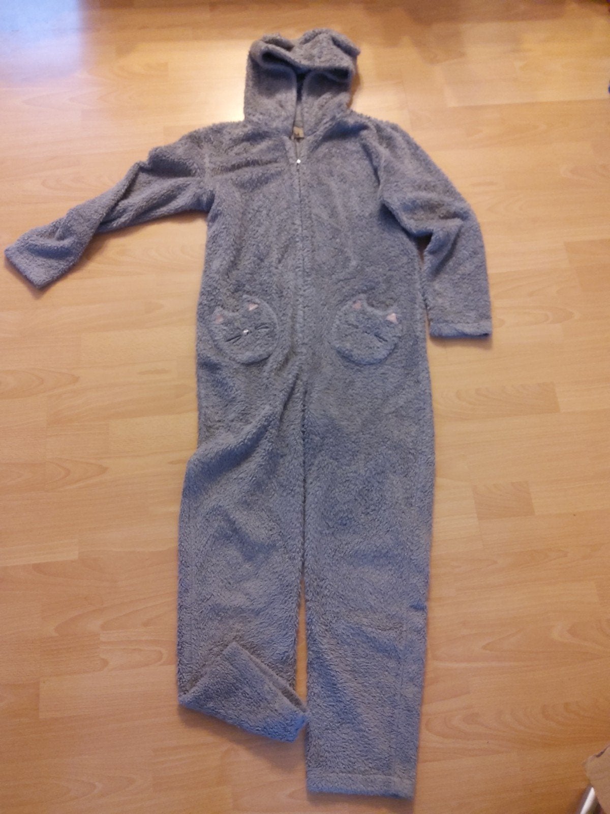 etam onesie maat m thema poes, Etam, Ophalen of Verzenden, Gedragen, Maat 38/40 (M)
