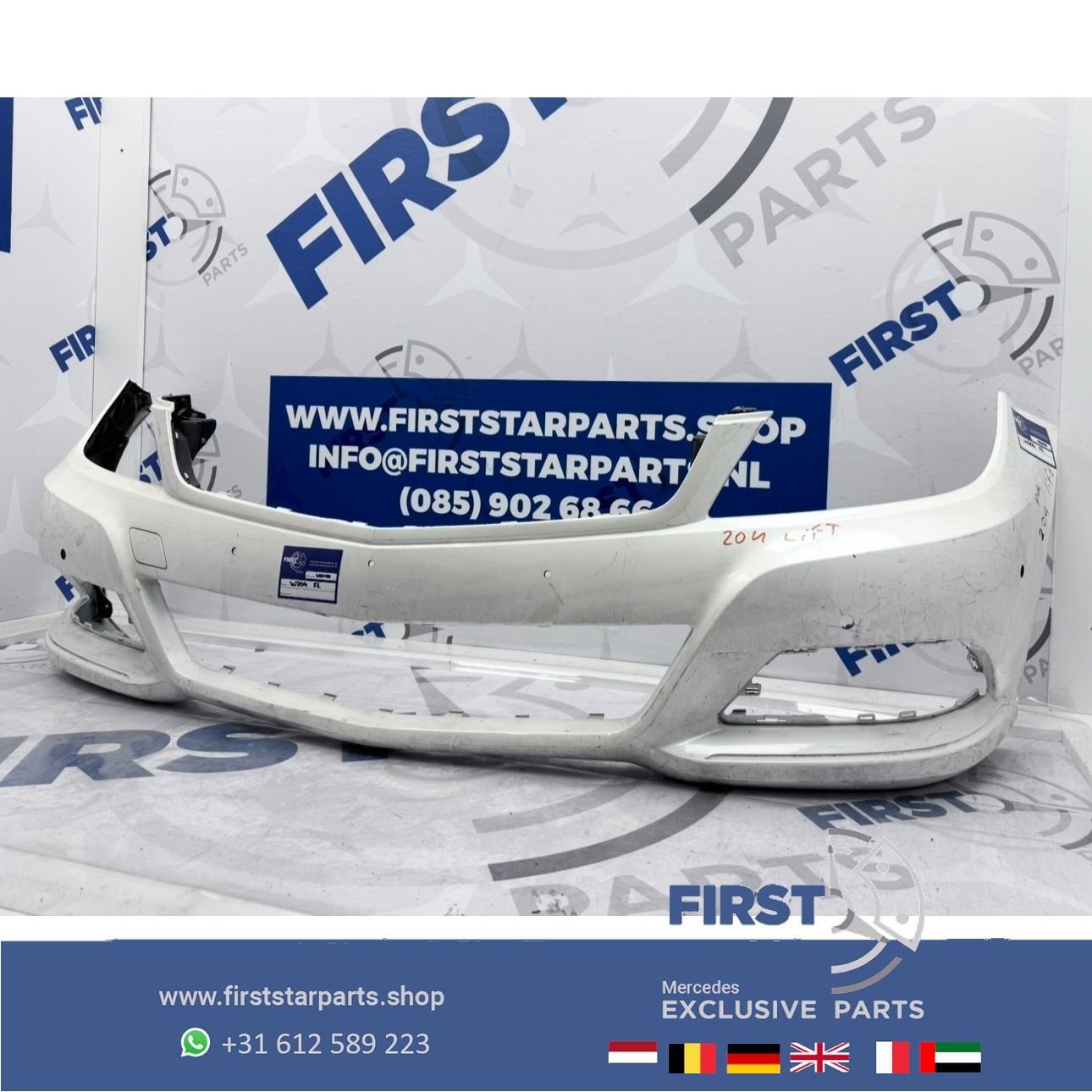 W204 C Klasse voorbumper zwart wit grijs bumper 2007-2014 or, Gebruikt, -, Voor, Ophalen of Verzenden