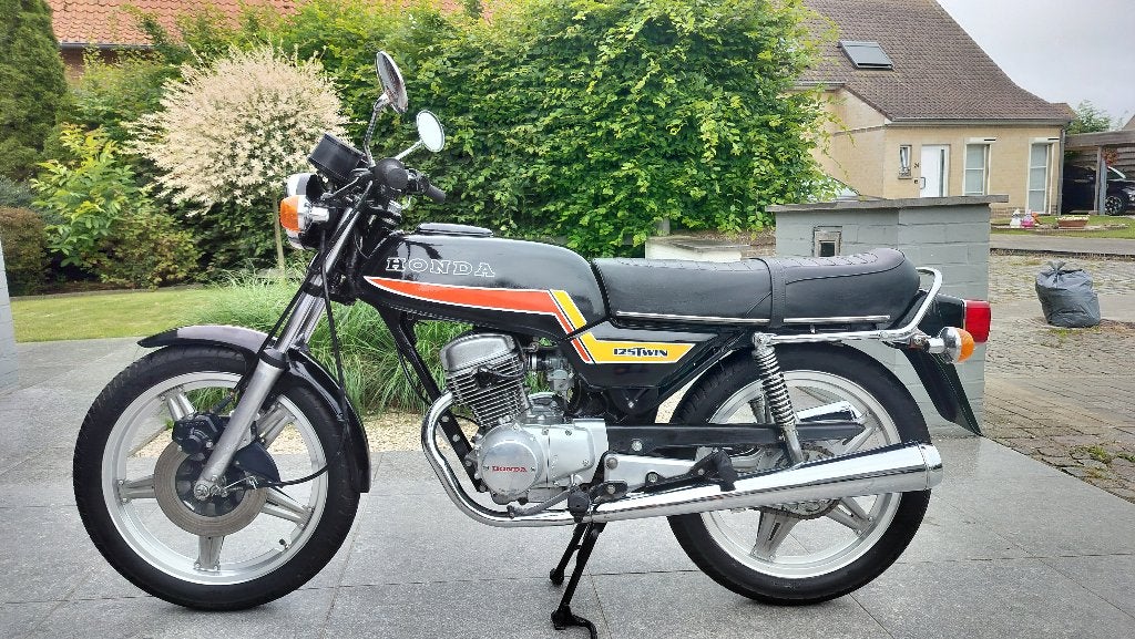 honda cb125, Motoren, 2 cilinders, Particulier, 125 cc, Toermotor