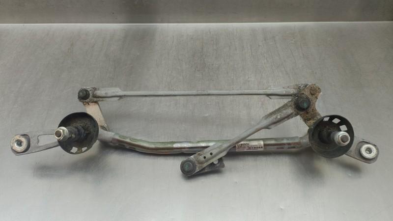 MECANISME ESSUIE-GLACE Nissan Pulsar (C13) (|288004MA0A|), Robert Bosch AG, Utilisé, Robert-Bosch-Allee 1
74232  Abstatt, DE, Engineering@bosch.com