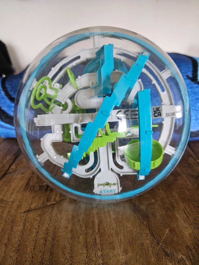 Perplexus, Enlèvement, Comme neuf
