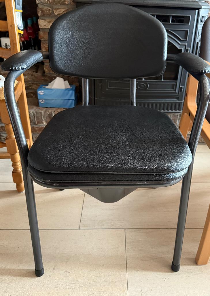 WC stoel Vermeiren, Ophalen