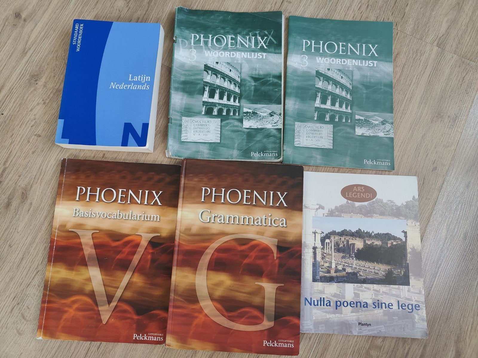 Boeken Latijn, Ophalen