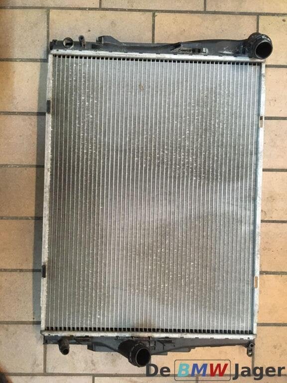 Radiateur   E81 E82 E87 E90 E91 E92 z4 E84  7562079, Autos : Pièces & Accessoires, Moteurs & Accessoires, BMW, Utilisé, Enlèvement ou Envoi
