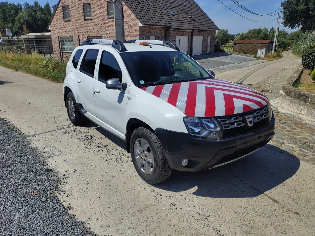 Dacia Duster 1.2 benzine lichte vracht 4x4!, Auto's, Dacia, Euro 5, Stof, Wit