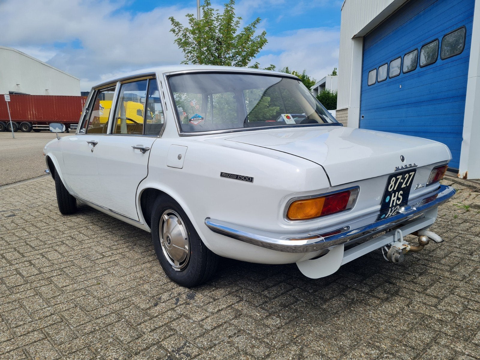 Mazda 1500 - Oldtimer - 1969, foto 4