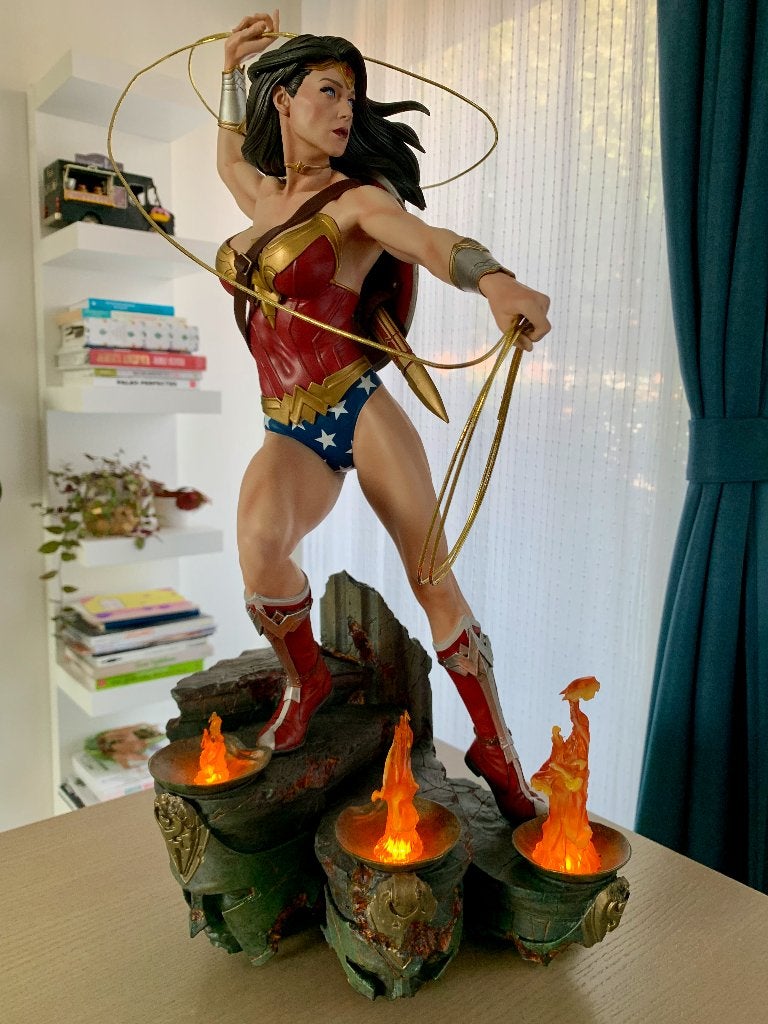 Wonder Woman Sideshow Premium Format 1/4 – 0545/5000, Collections, Enlèvement ou Envoi, Neuf