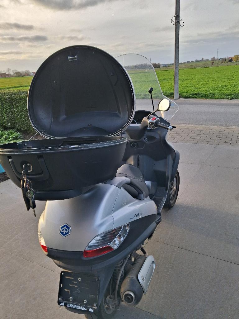 motor mp3 125cc te koop, Scooter, Motorrijbewijs A, Particulier, 125 cc