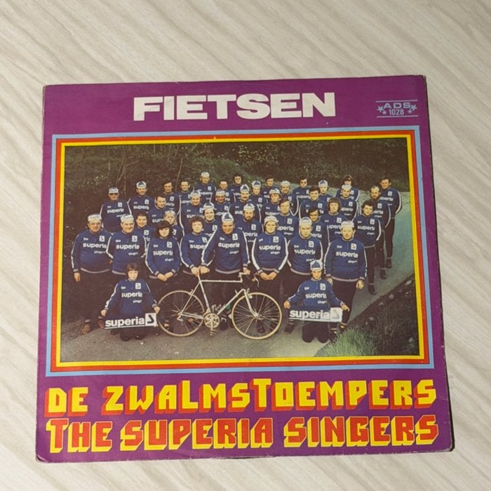 De Zwalmstoempers - Fietsen vinyl single, Ophalen of Verzenden, Gebruikt, 7 inch