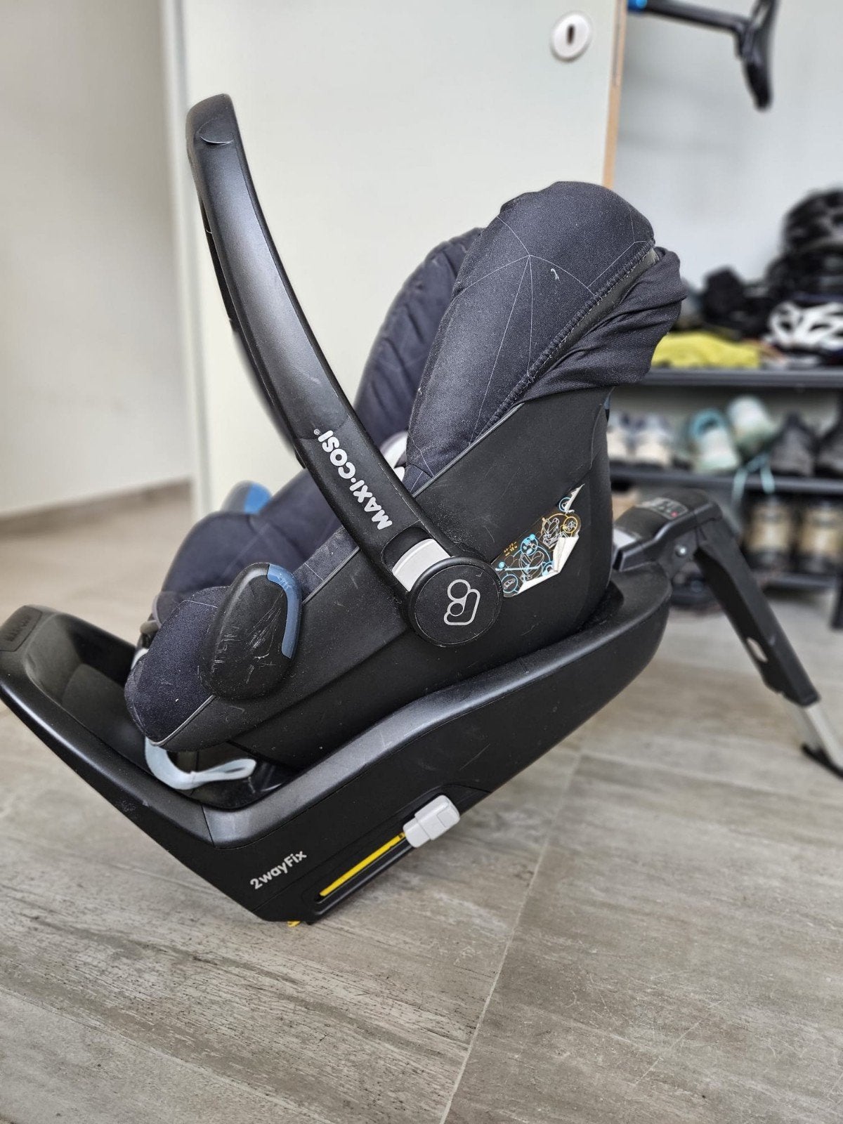 Maxicosi Pebble Plus & Easyfix, Kinderen en Baby's, Autostoeltjes, Ophalen