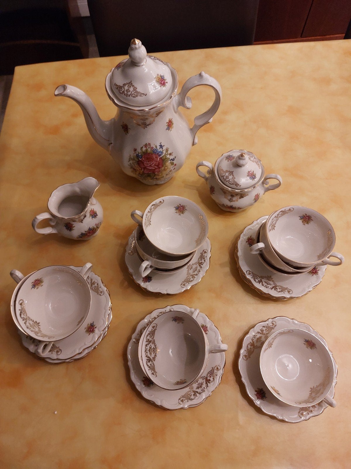 Compleet antiek koffieservies uit 1961,  merk Bavaria, Ophalen
