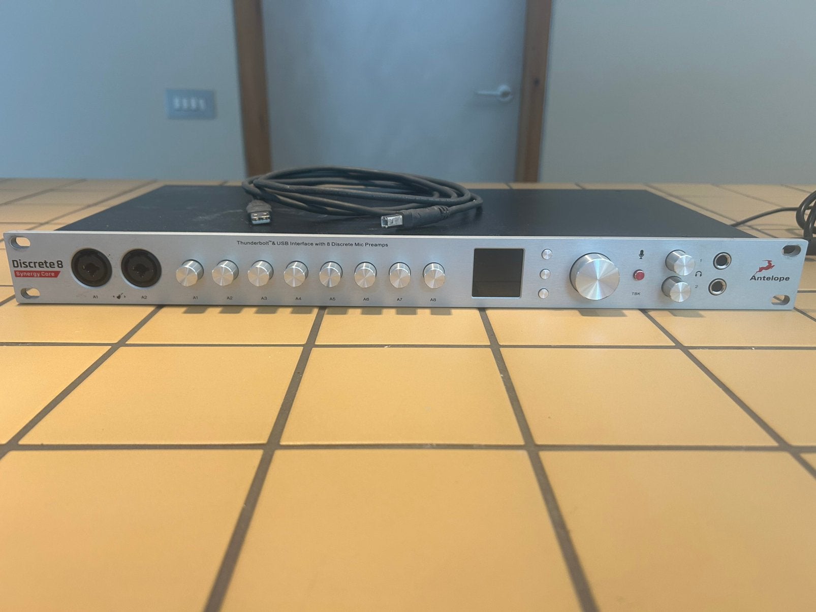 Antelope discrete 8 (synergy core), Computers en Software, Geluidskaarten, Zo goed als nieuw, Ophalen