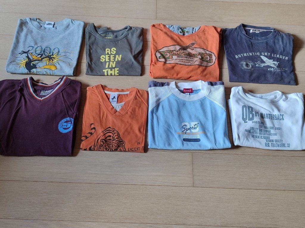 Kinder T-shirts, Ophalen