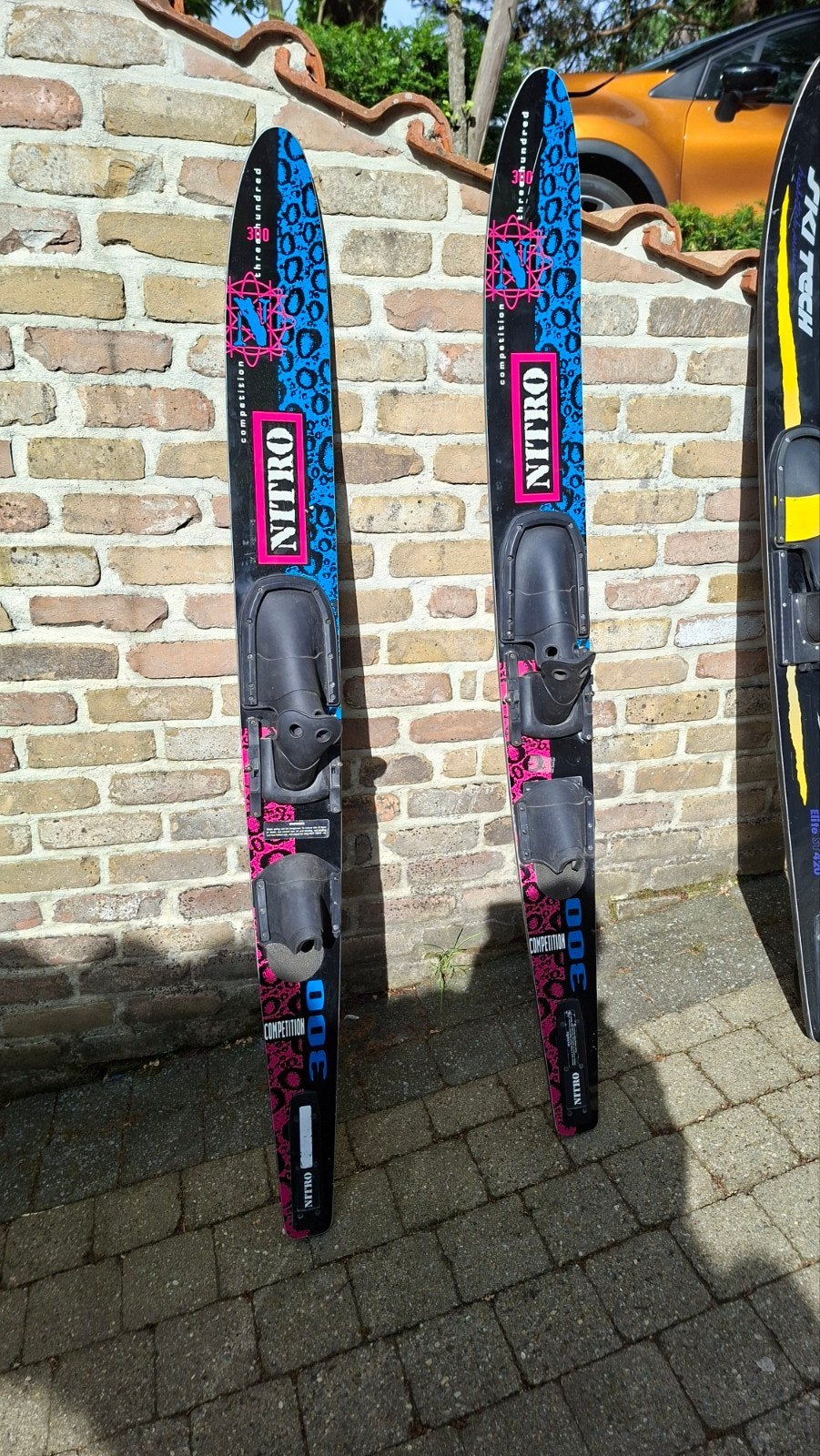 2 stuks mono waterski nitro 300 prof., Watersport en Boten, Ophalen, Gebruikt, 130 tot 160 cm, Monoski of Slalomski