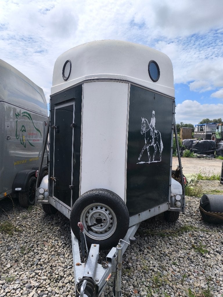 Van 2 chevaux, Animaux & Accessoires, Chevaux & Poneys | Semi-remorques & Remorques, Enlèvement ou Envoi, Utilisé, Bois, Remorque 2 chevaux