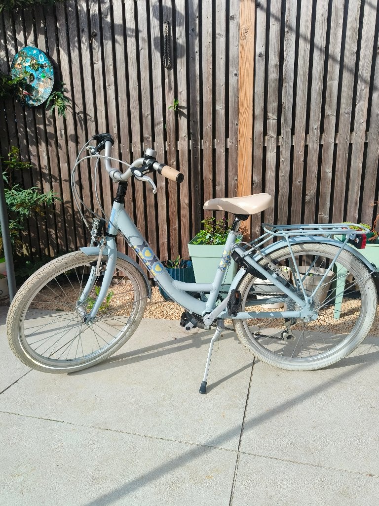 Bikefun Lots Of Love meisjesfiets 22 inch, Fietsen en Brommers, Ophalen, 22 inch, Gebruikt, BikeFun Kids (BFK)
